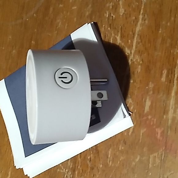 Mini smart socket - Picture 2 of 4